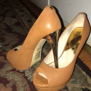 Michael Michael Kors Heels, Brown and Gold Pumps